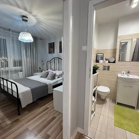 아파트 7centrum Cityaparthomeparking