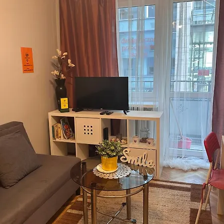 7centrum Cityaparthomeparking Warschau